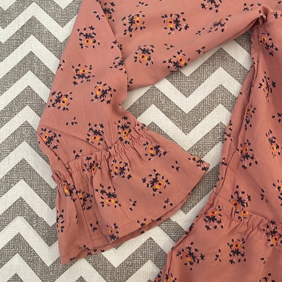 Girls Flower Blouse size 7 - Picture 5 of 12